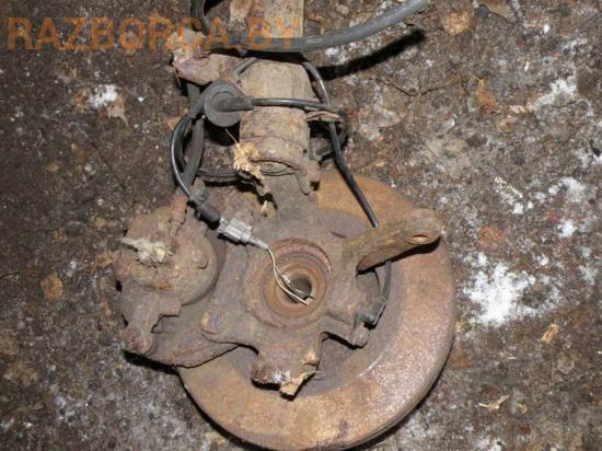 Ступица передняя R Nissan Almera N16
