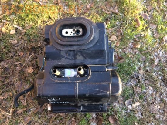 Корпус печки Nissan Primera P12