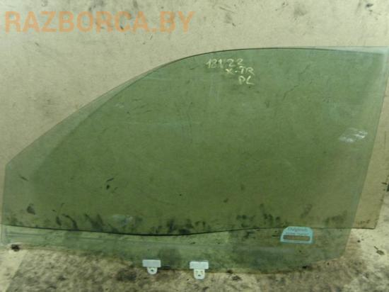 Стекло переднее L Nissan X-Trail (T30)