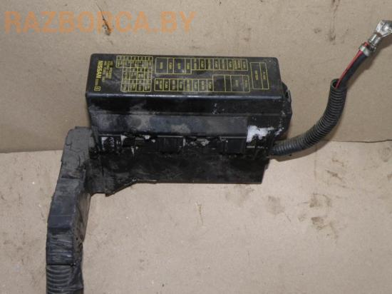 Блок предохранителей Nissan X-Trail (T30)