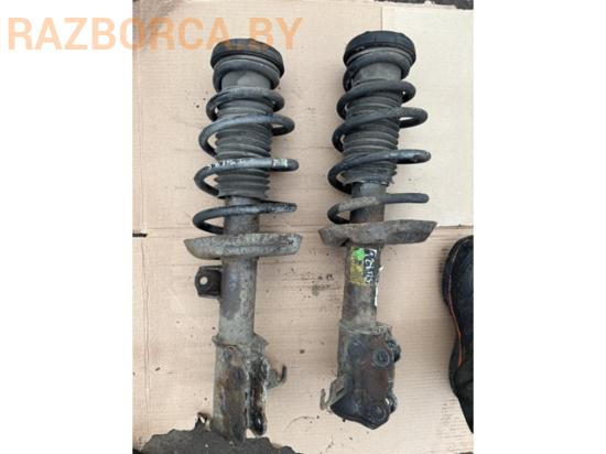 Стекло переднее R Opel Astra J Стекло переднее R Opel Astra J