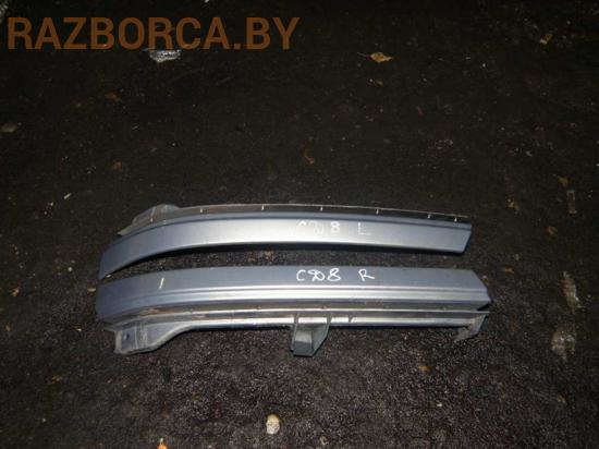 Ус под фару правый Opel Zafira A Ус под фару правый Opel Zafira A