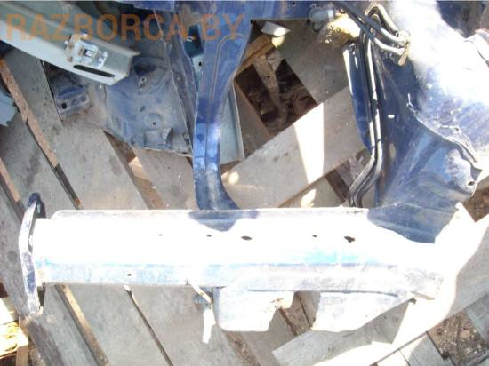 Лонжерон передний R Audi A6 (C5) Лонжерон передний R Audi A6 (C5)