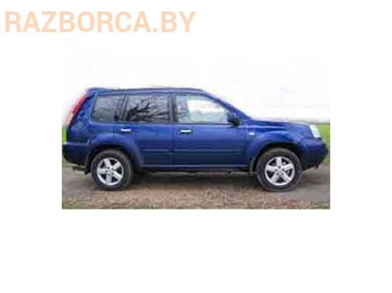 Автомобиль Nissan X-Trail (T30)