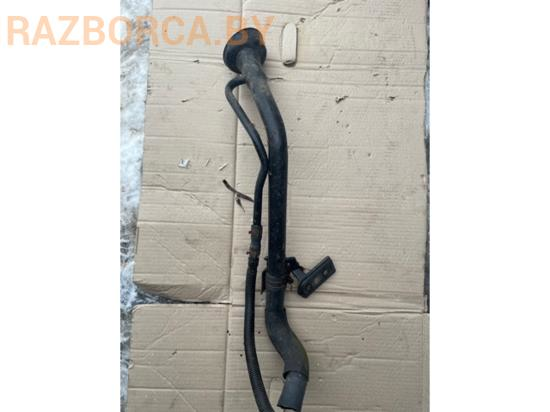 Горловина топливного бака Nissan Note Горловина топливного бака Nissan Note