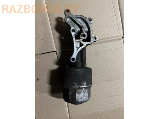 Корпус масляного фильтра Nissan X-Trail (T30) Корпус масляного фильтра Nissan X-Trail (T30)