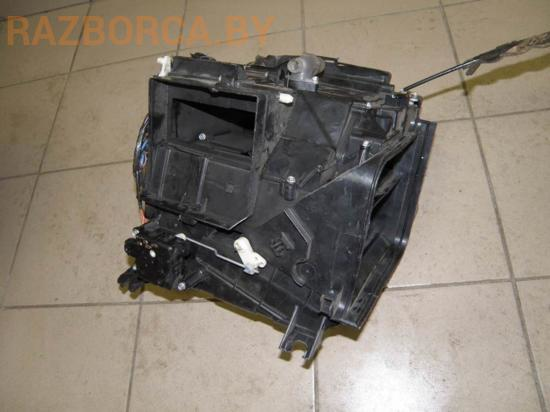 Корпус печки Nissan Primera P11