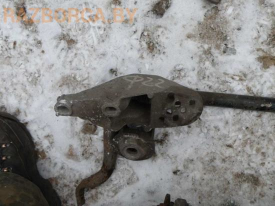 Кронштейн Audi A6 (C5) Кронштейн Audi A6 (C5)