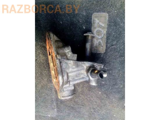 Кронштейн масляного фильтра Volkswagen Passat B5 GP Кронштейн масляного фильтра Volkswagen Passat B5 GP