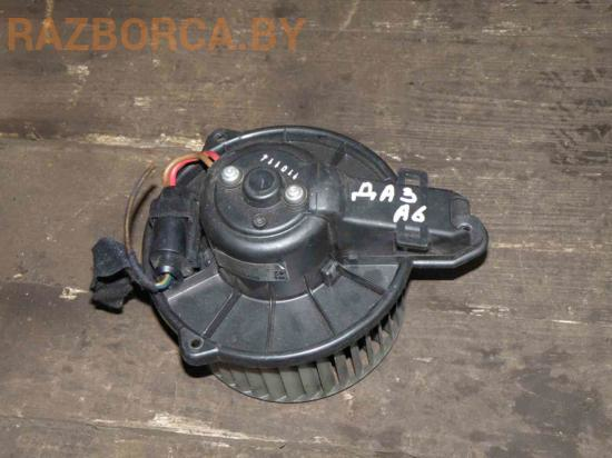 Моторчик печки Audi A6 (C5) Моторчик печки Audi A6 (C5)