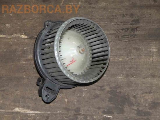 Моторчик печки Audi A6 (C5) Моторчик печки Audi A6 (C5)