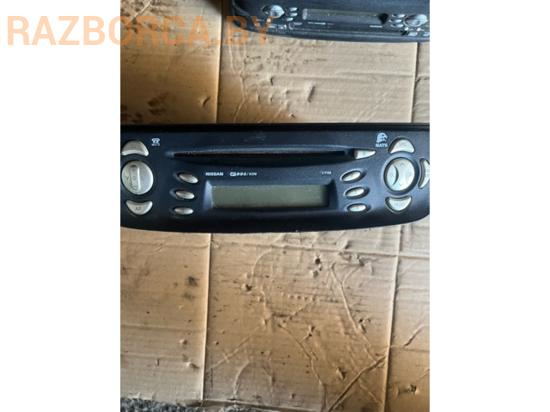 Автомобиль Nissan Almera Tino