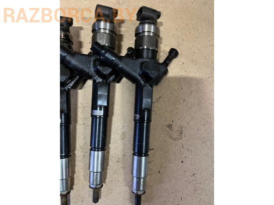 Форсунка Nissan X-Trail (T30)