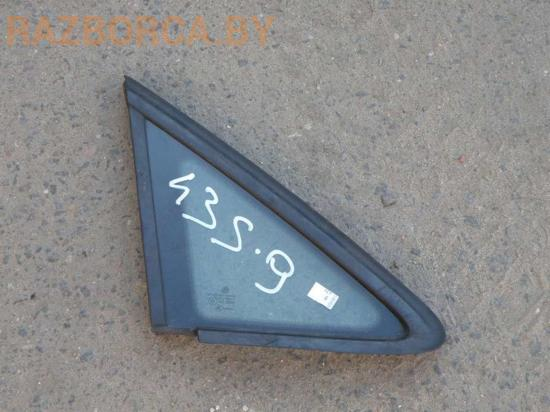 Форточка передняя R Volkswagen TOURAN Форточка передняя R Volkswagen TOURAN