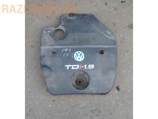 Декоративная крышка двигателя Volkswagen Golf 4 Декоративная крышка двигателя Volkswagen Golf 4