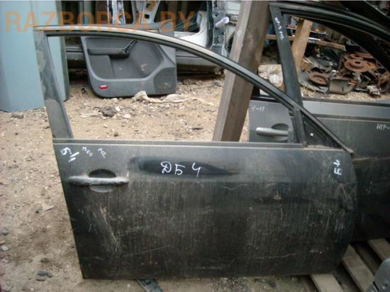 Дверь передняя R Nissan Primera P12