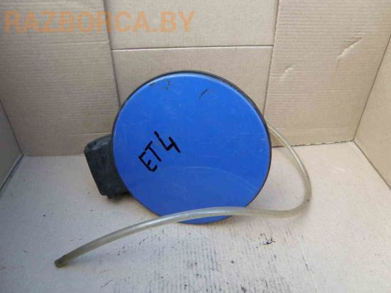 Лючок топливного бака Volkswagen Golf 4 Лючок топливного бака Volkswagen Golf 4