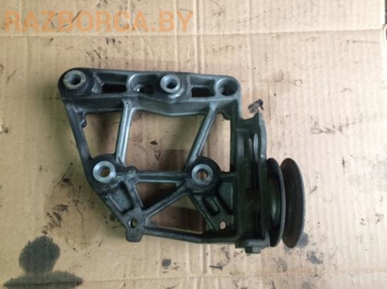 Кронштейн кондиционера Nissan Primera P12