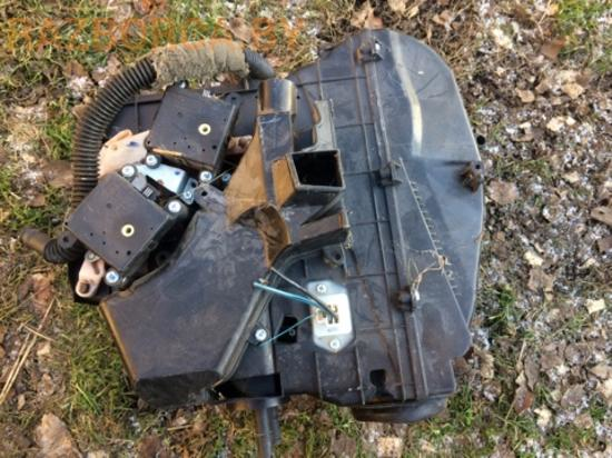 Корпус печки Nissan Primera P12