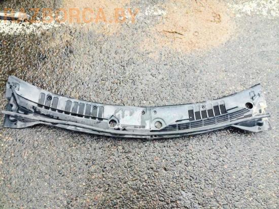 Дождевик Nissan Almera Tino Дождевик Nissan Almera Tino