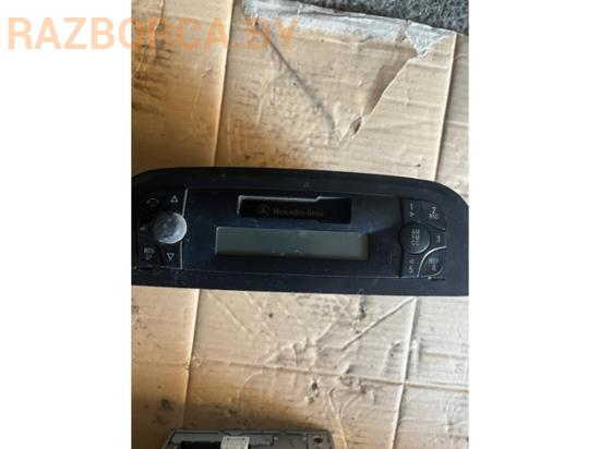 Магнитола Mercedes Sprinter Магнитола Mercedes Sprinter