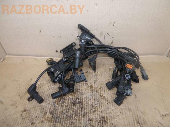 Датчик коленвала Opel Meriva A Датчик коленвала Opel Meriva A