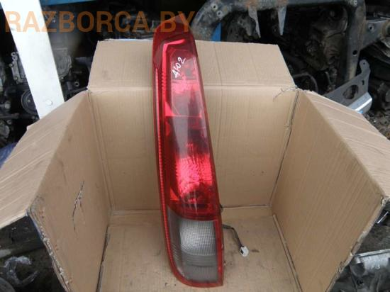 Фонарь задний левый Nissan X-Trail (T30)