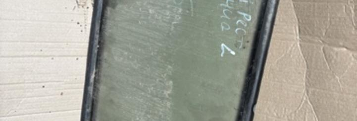 Стекло кузовное боковое левое Audi A4 (B5)